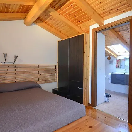 Sleeps 4 Air Con Wifi Bellagio